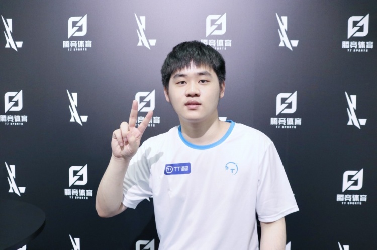 球的精神不 球的精神不