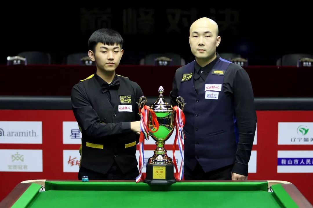 高度的团结 高度的团结