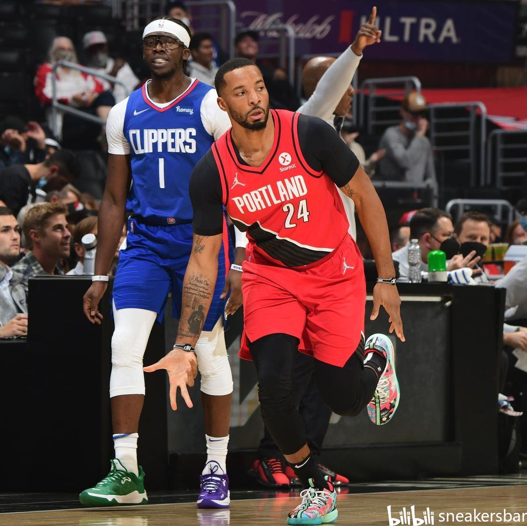 队近18场 队近18场