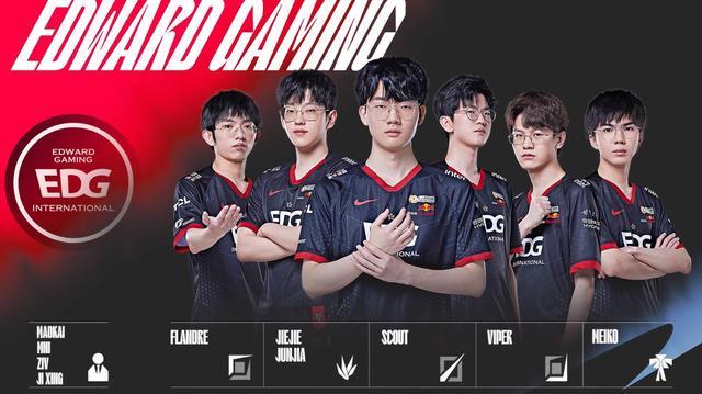 球队在进攻 球队在进攻