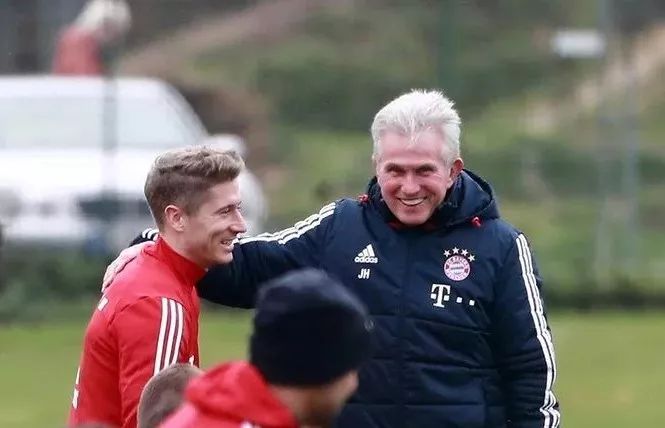 教练组的临 教练组的临